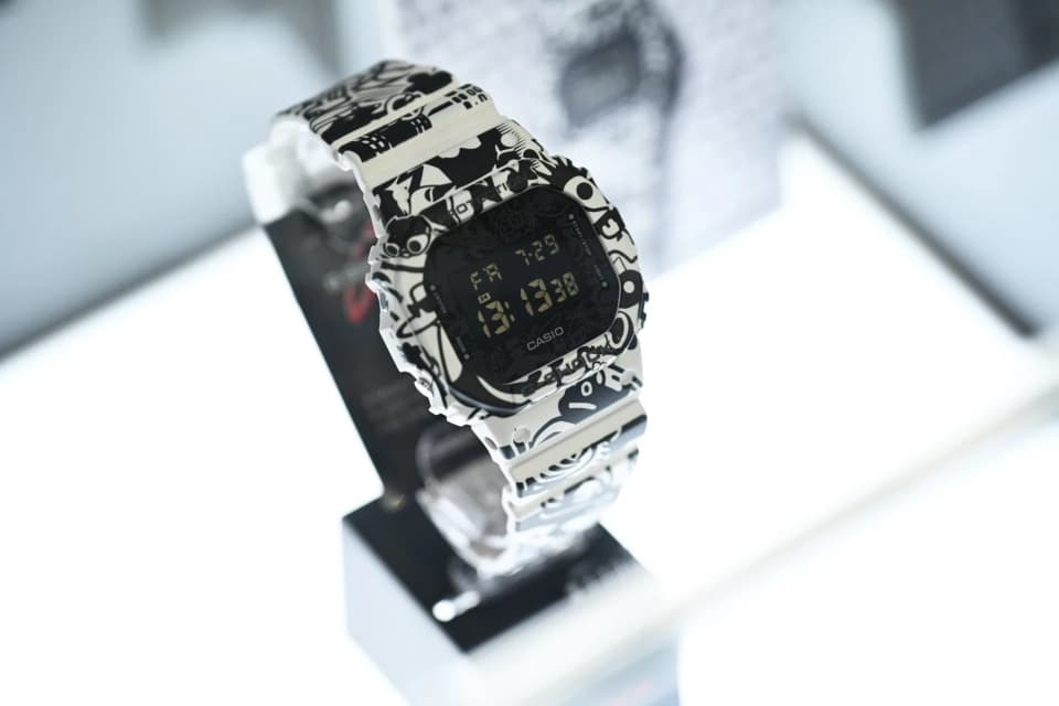 DW-5600GU-7E 7