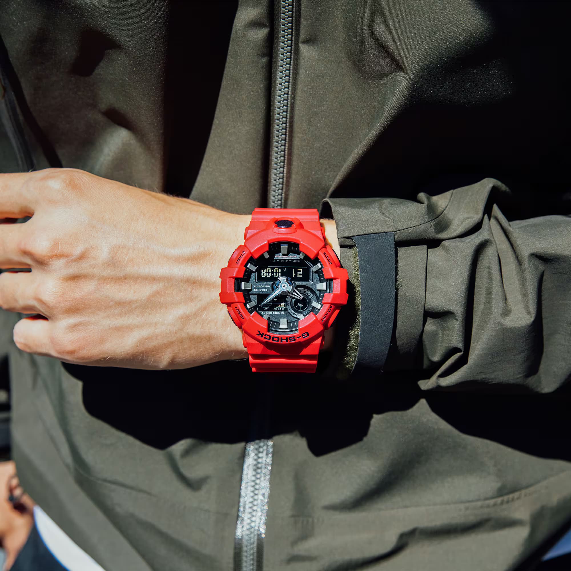 GA-700-4A 6